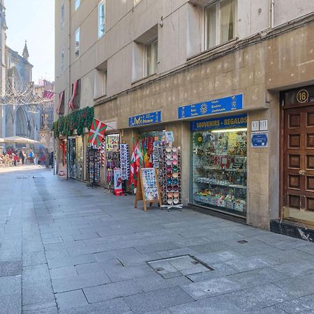 شقة Lujoso Piso En Casco Viejo. Bilbao. Free Wifi. المظهر الخارجي الصورة