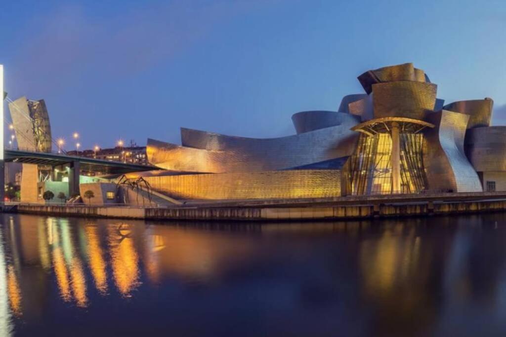 شقة Lujoso Piso En Casco Viejo. Bilbao. Free Wifi. المظهر الخارجي الصورة